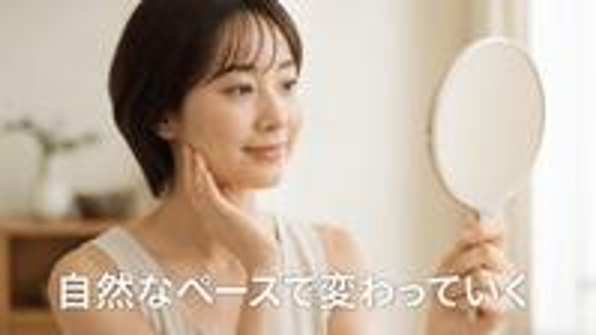 自然なペースで変わっていく満足そうな様子の画像